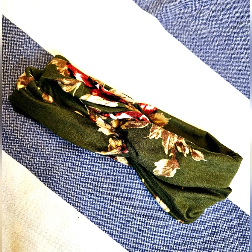 🎉 3 For $15 🎉 Handmade floral wrap headband